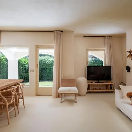 Villa Lizard Villa