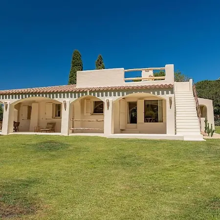 Villa Lizard Villa