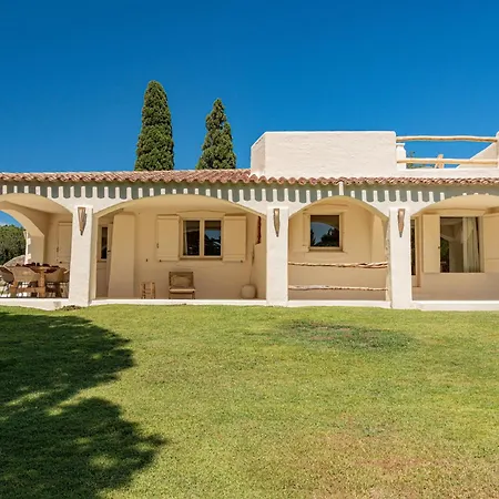 Villa Lizard Villa