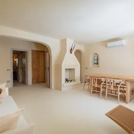 Villa Lizard